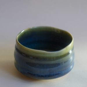 Technicolour "Yuki" Matcha ceremony tea bowl 400ml - Image 2