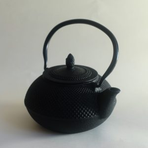 Tetsu handmade ceremonial Japanese metal teapot 1.2L