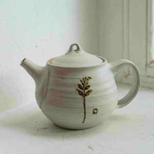 Handmade Teapot by Maria Poyato